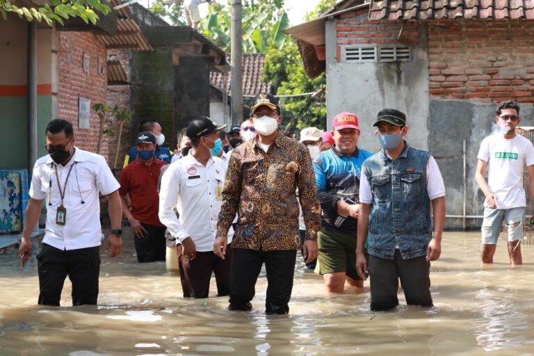 30b1d328-9891-47f9-974c-da57d27521cb